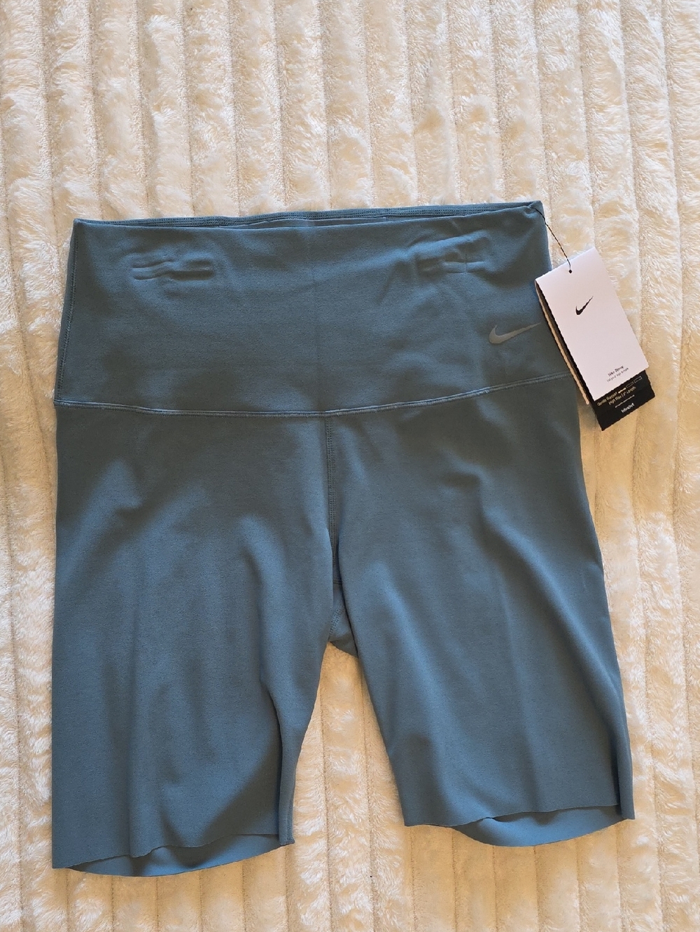 Nike High-Rise Bike Shorts‎
